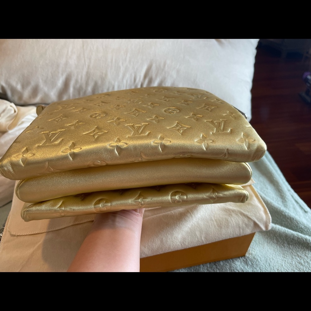 ✨Stunning Louis Vuitton Coussin PM✨ - Picture 7 of 12